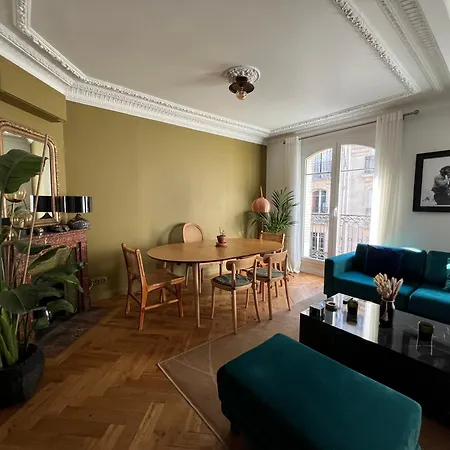 Bel Montmartre Daire Paris